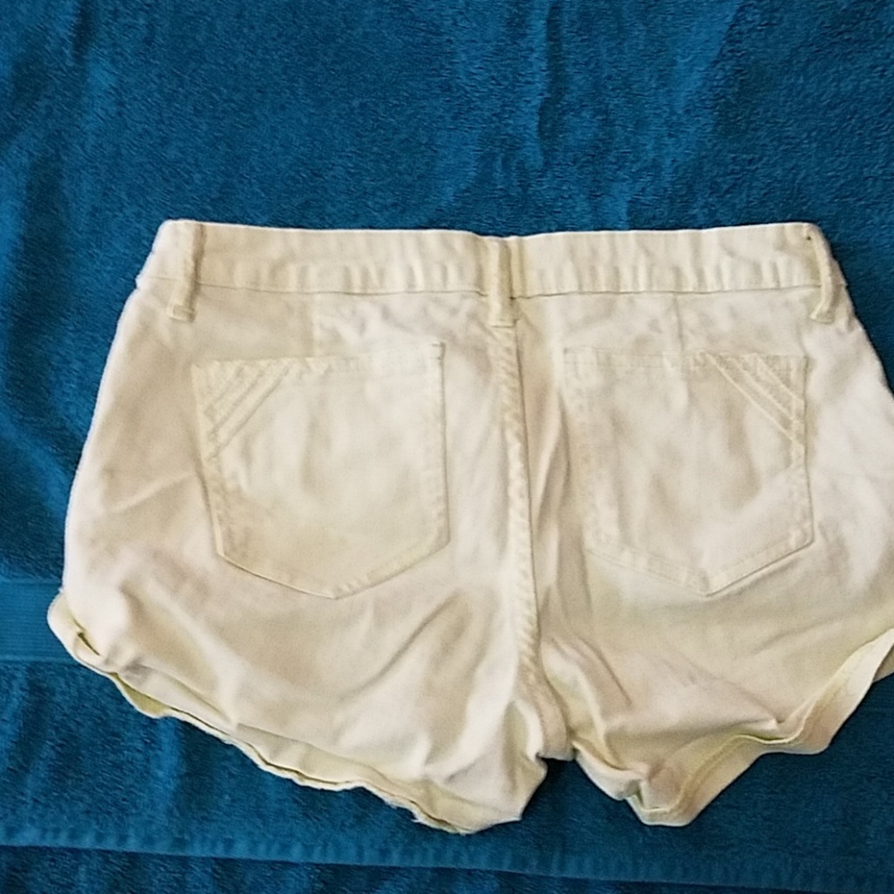 Shorts - Picture 2 of 2